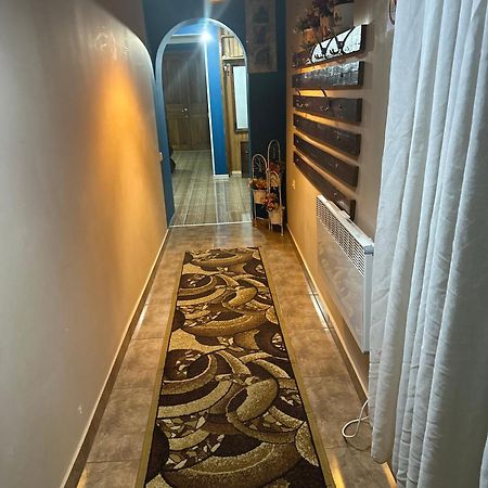 Salome Guest House Mestia Exterior foto