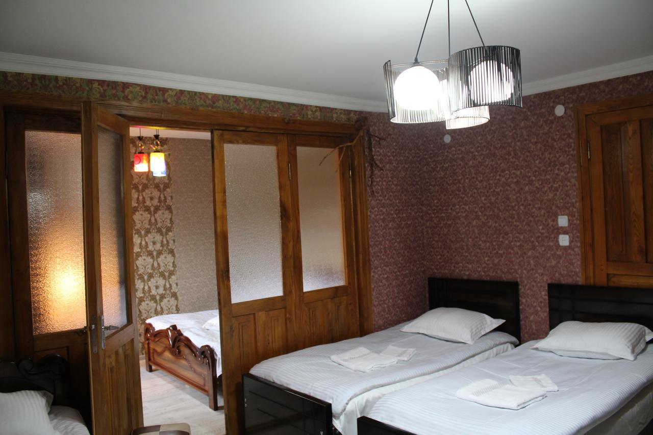 Salome Guest House Mestia Exterior foto